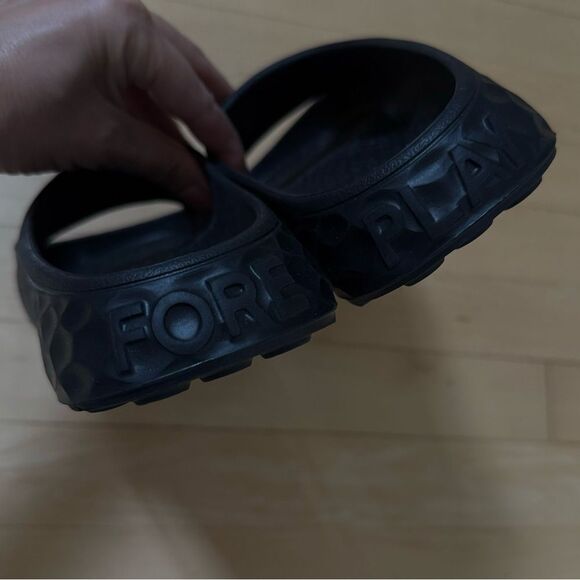 G/FORE G/Slide Ultra-lightweight Waterproof Sandal Street Shoe in Black 6 NWOB